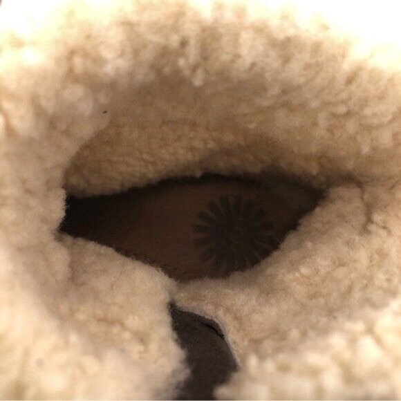 UGG Gaviota Brown Leather Winter Boots 6 - Picture 8 of 11